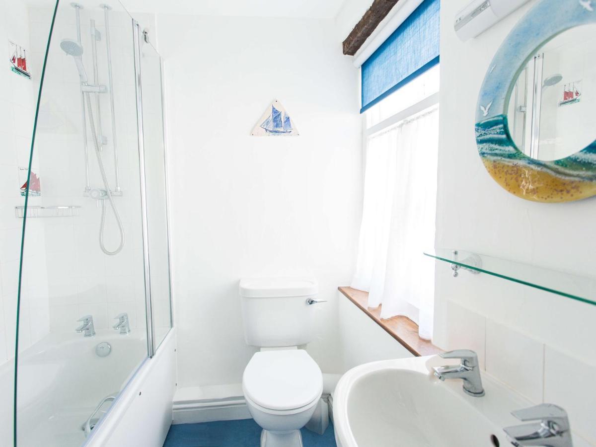 Catboat Cottage Appledore Luaran gambar